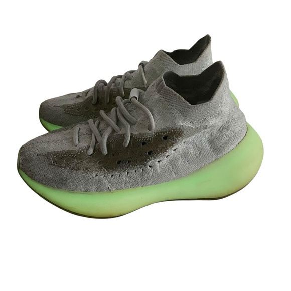 Adidas Yeezy Boots 300 Calcite Glow Women's Shoes Size 6.5 - Picture 3 of 11